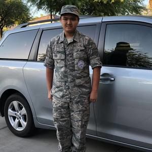 Meet your Posher, Hung